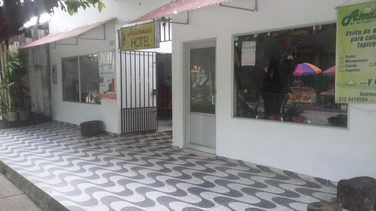 Hotel Heliconias Letícia Exterior foto
